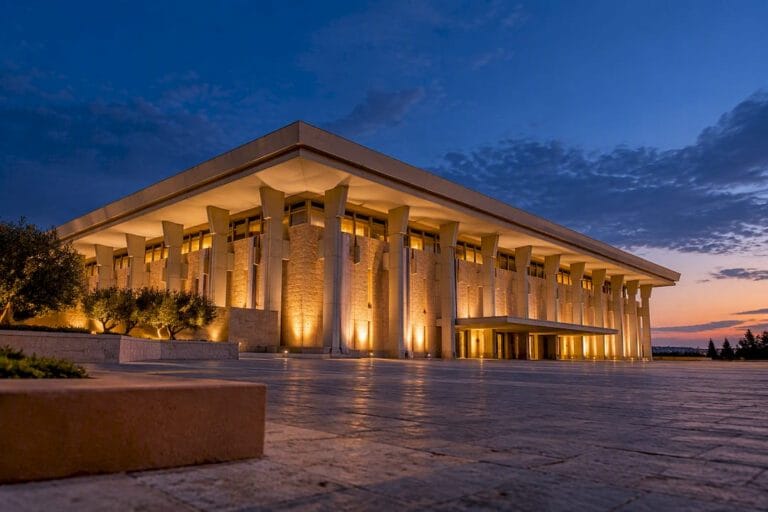 Knesset building representing Israeli copyright law